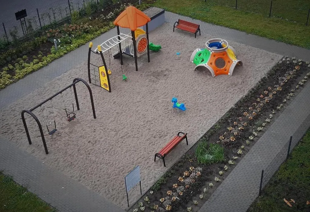 Apartament Kapitalny przy porcie w Kołobrzegu z rowerownią i placem zabaw-1